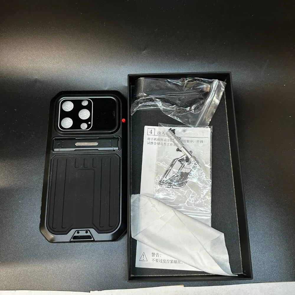 Aluminium Shockproof Case for iPhone 12–14 Pro / Pro Max Built-in Tempered Glass